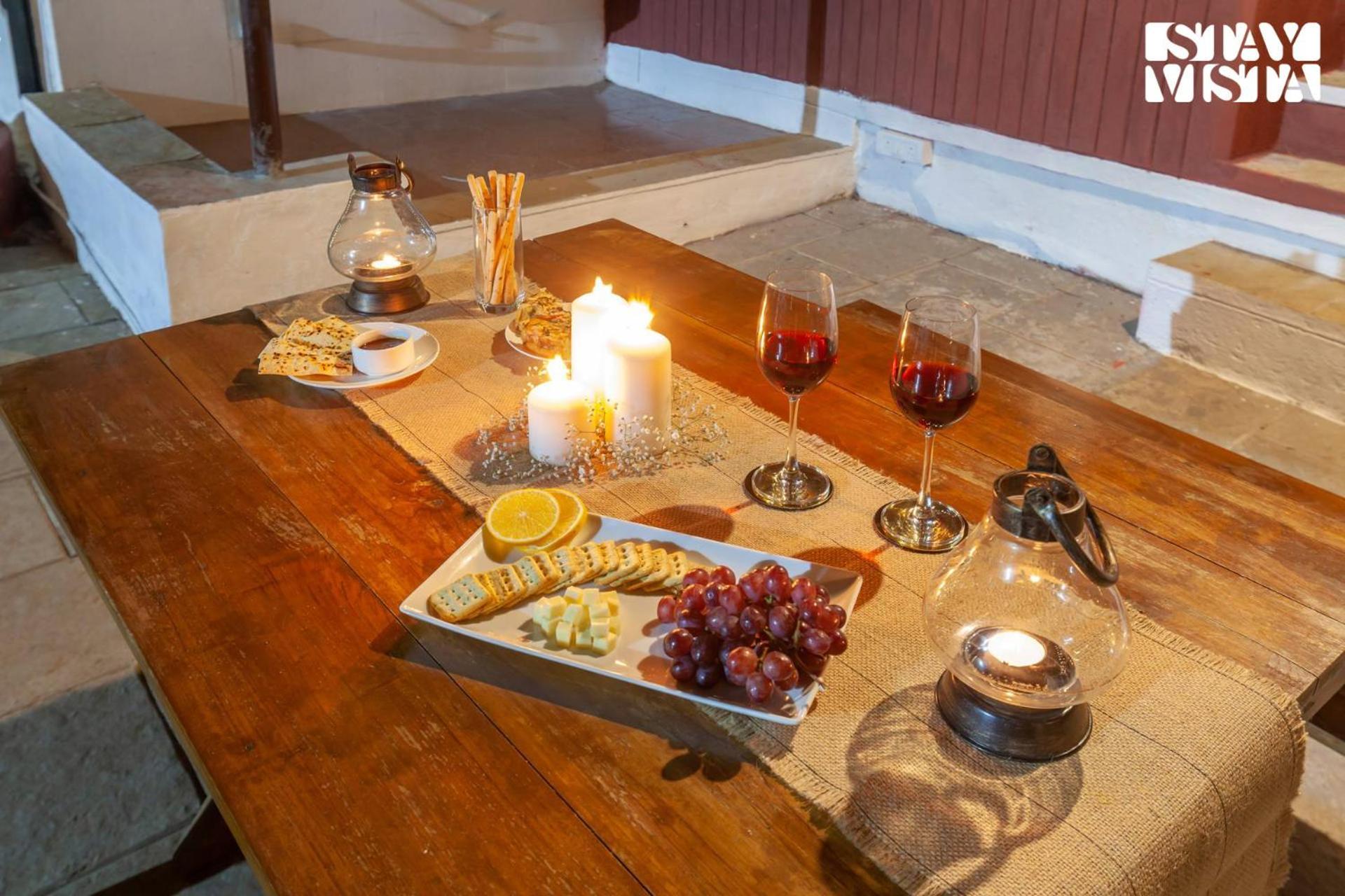 Stayvista'S Firefly Mountain Retreat - Villa With Private Pool, Gazebo & Terrace 카르자트 외부 사진