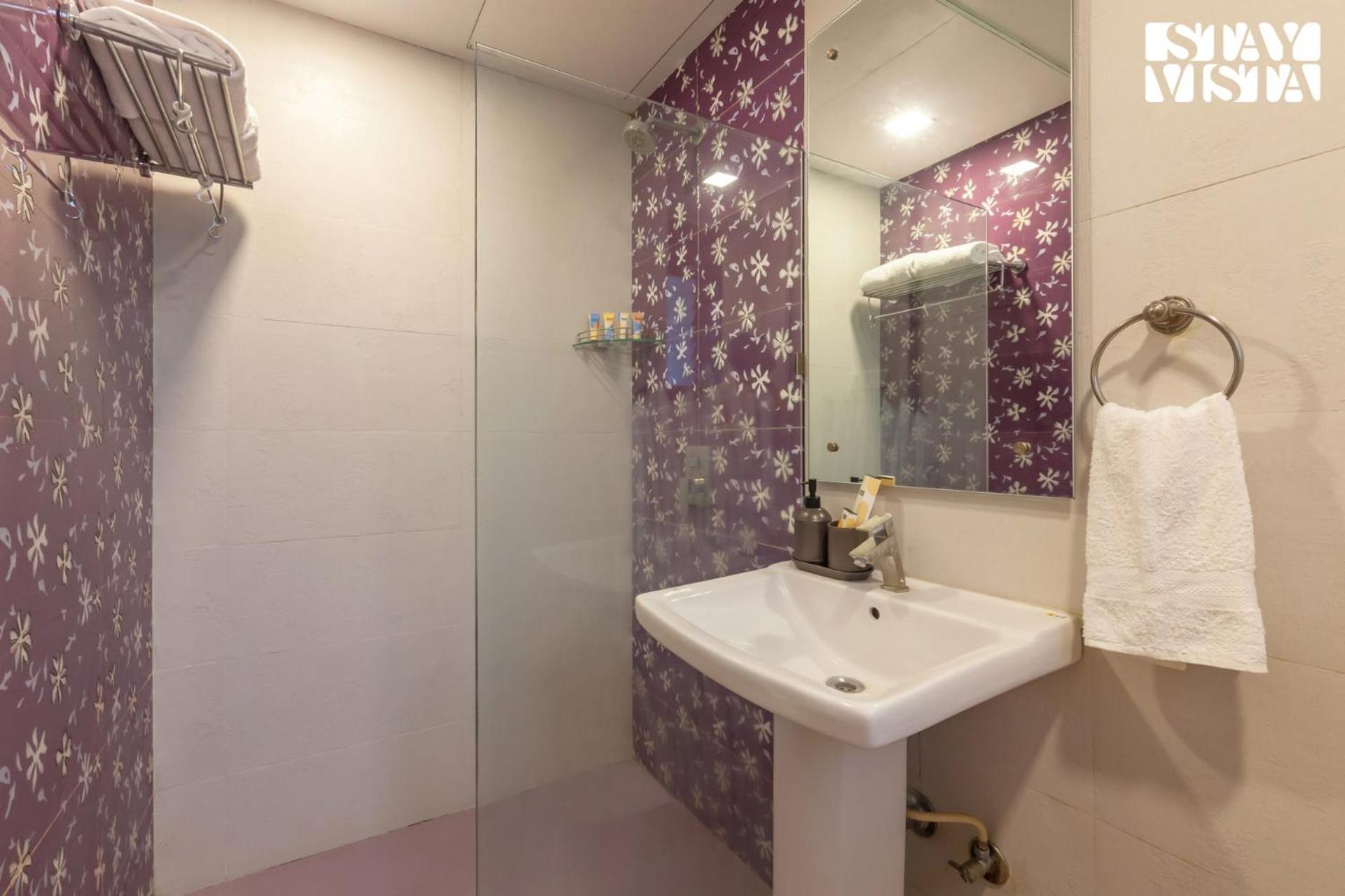 Stayvista'S Firefly Mountain Retreat - Villa With Private Pool, Gazebo & Terrace 카르자트 외부 사진